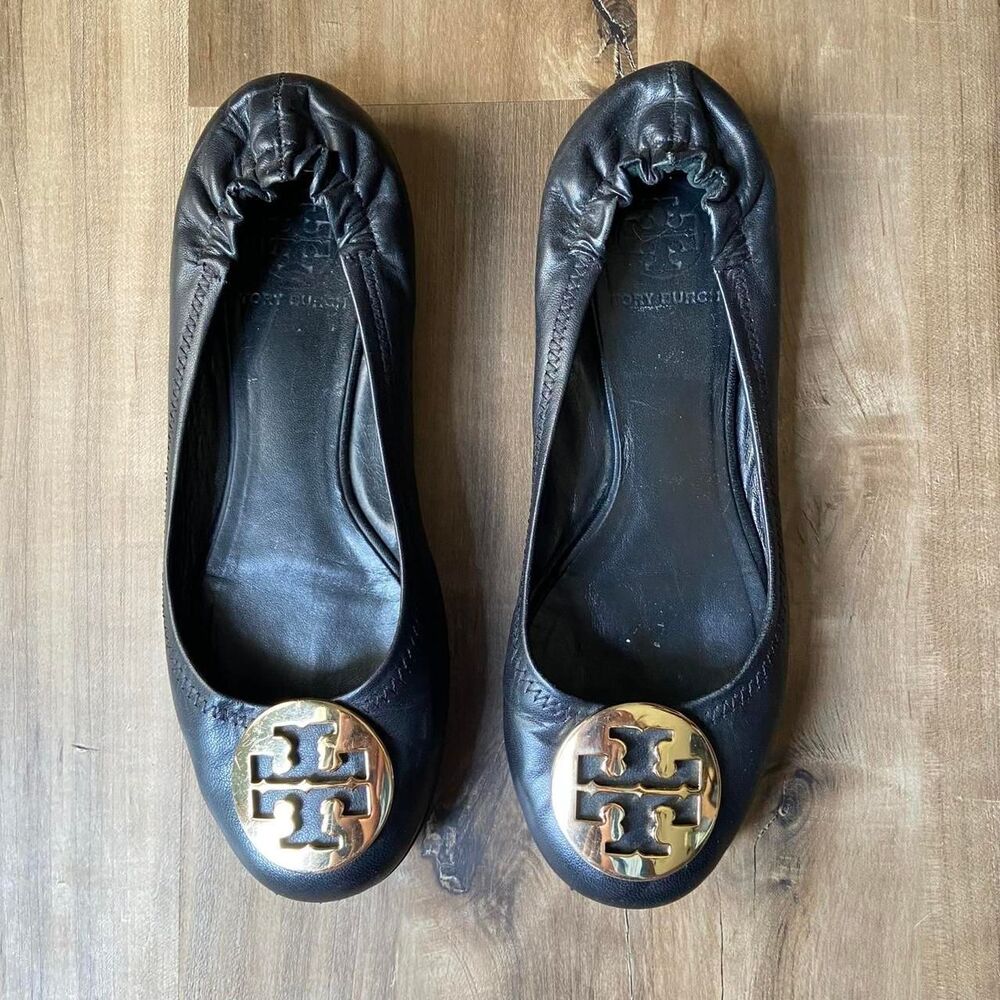 Tory Burch black leather gold tone logo scrunch ballet flats